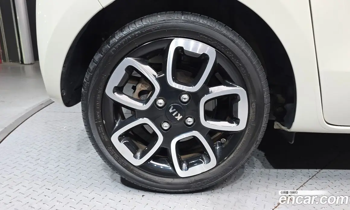 Kia Ray 2020 1.0 автомат (гидро), фото 5