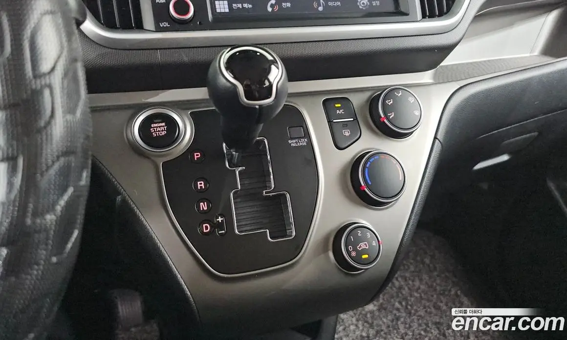 Kia Ray 2022 1.0 автомат (гидро), фото 9