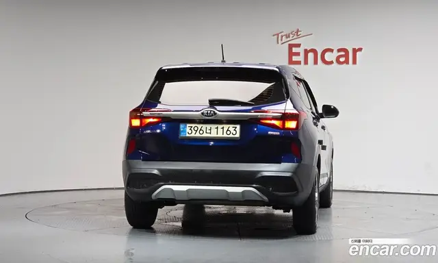 Kia Seltos 2020 1.6 автомат (гидро), миниатюра 3