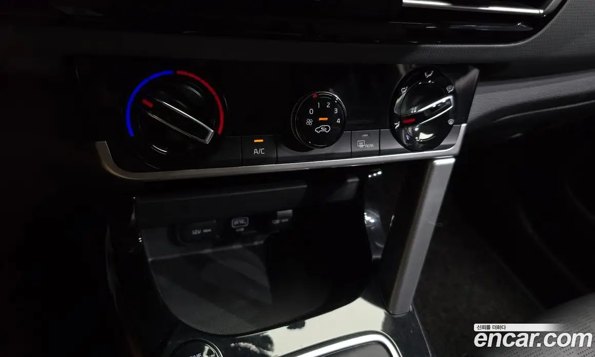 Kia Seltos 2020 1.6 автомат (гидро), фото 22