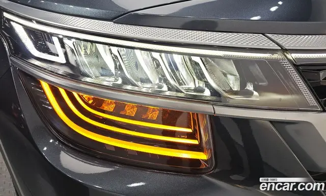 Kia Seltos 2022 1.6 автомат (гидро), миниатюра 7