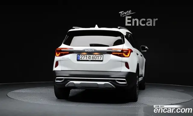 Kia Seltos 2022 1.6 автомат (гидро), миниатюра 4