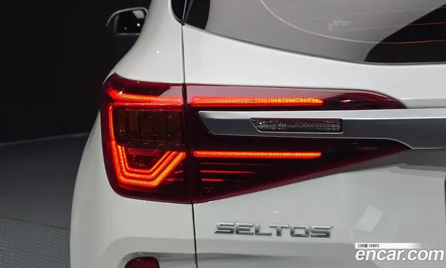 Kia Seltos 2022 1.6 автомат (гидро), миниатюра 9