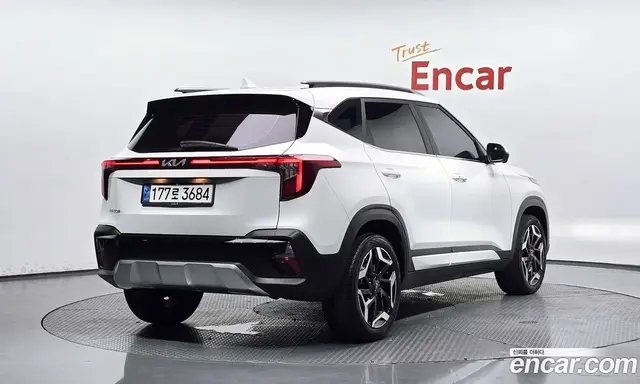 Kia Seltos 2023 2.0 автомат (гидро), миниатюра 2