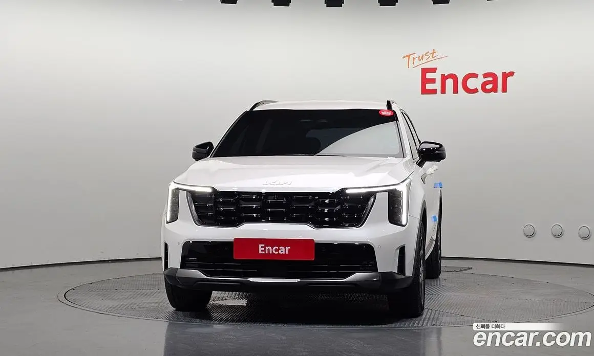 Kia Sorento 2023 1.6 автомат (гидро), фото 3