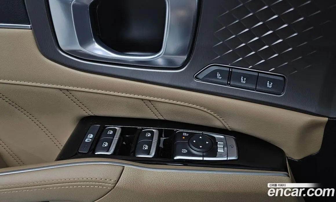 Kia Sorento 2023 1.6 автомат (гидро), фото 26