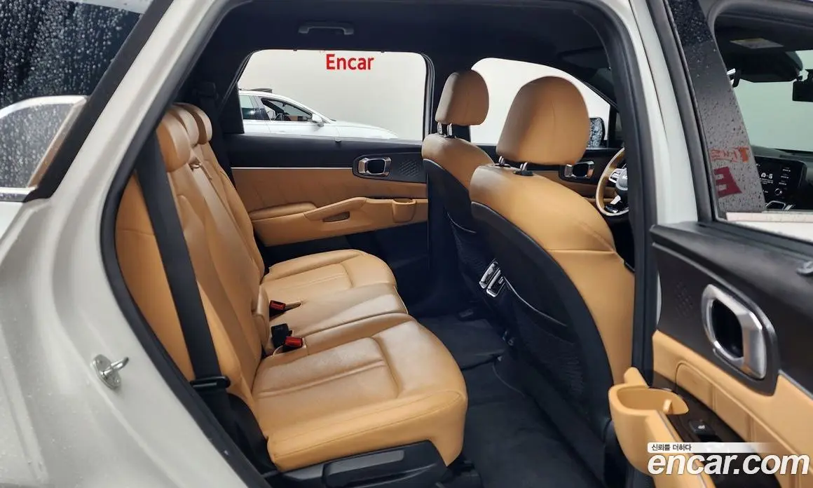 Kia Sorento 2023 1.6 автомат (гидро), фото 17