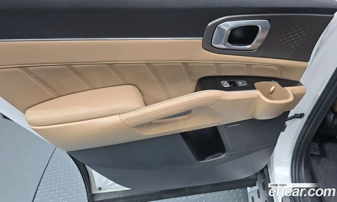 Kia Sorento 2024 1.6 автомат (гидро), фото 15