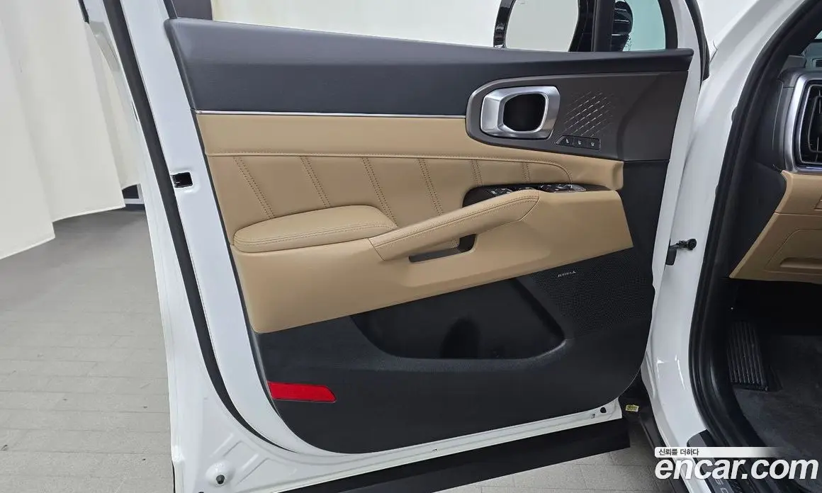 Kia Sorento 2024 1.6 автомат (гидро), фото 14