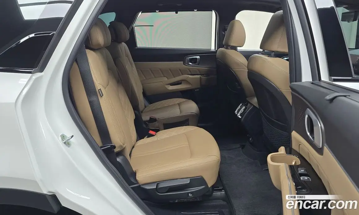 Kia Sorento 2024 1.6 автомат (гидро), фото 17