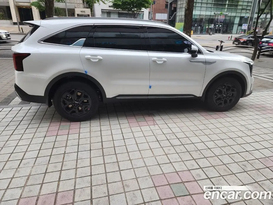 Kia Sorento 2024 1.6 автомат (гидро), фото 6 Kia Sorento 2024 1.6 автомат (гидро), фото 6