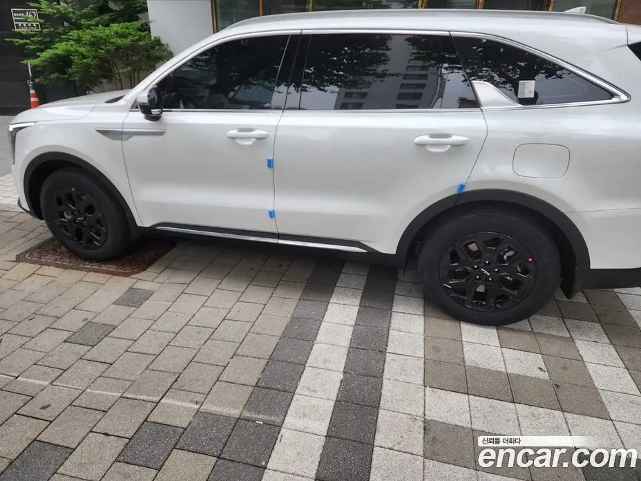 Kia Sorento 2024 1.6 автомат (гидро), фото 7 Kia Sorento 2024 1.6 автомат (гидро), фото 7