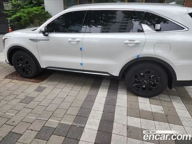 Kia Sorento 2024 1.6 автомат (гидро), миниатюра 7 Kia Sorento 2024 1.6 автомат (гидро), миниатюра 7