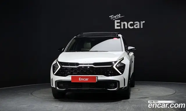 Kia Sportage 2023 2.0 автомат (гидро), миниатюра 3