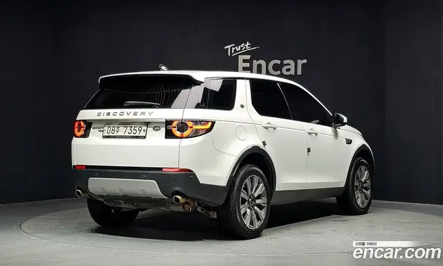 Land Rover Discovery Sport 2018 2.0 автомат (гидро), миниатюра 2