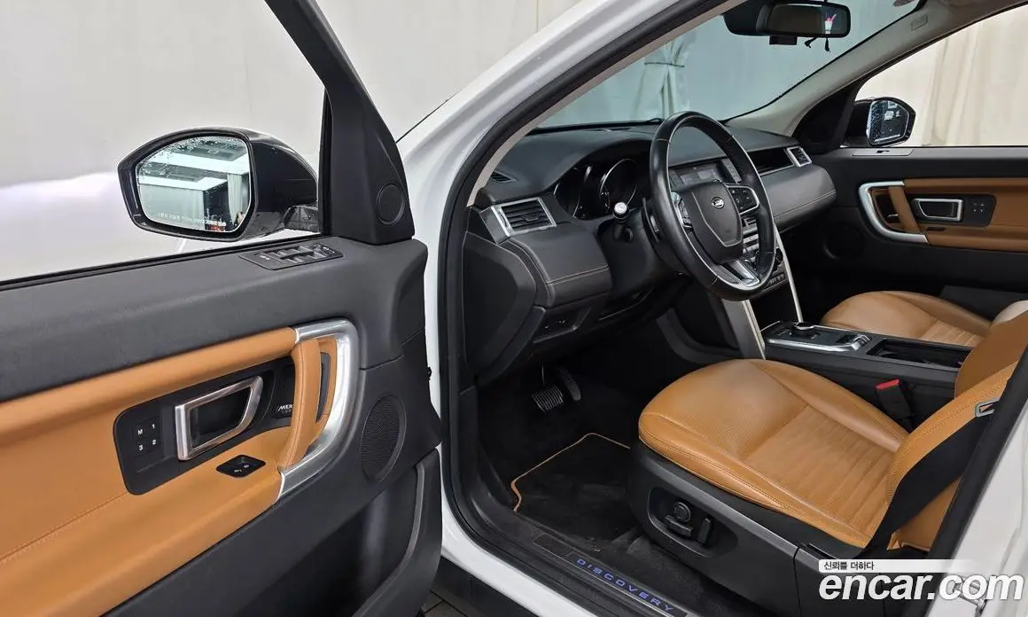 Land Rover Discovery Sport 2018 2.0 автомат (гидро), фото 13