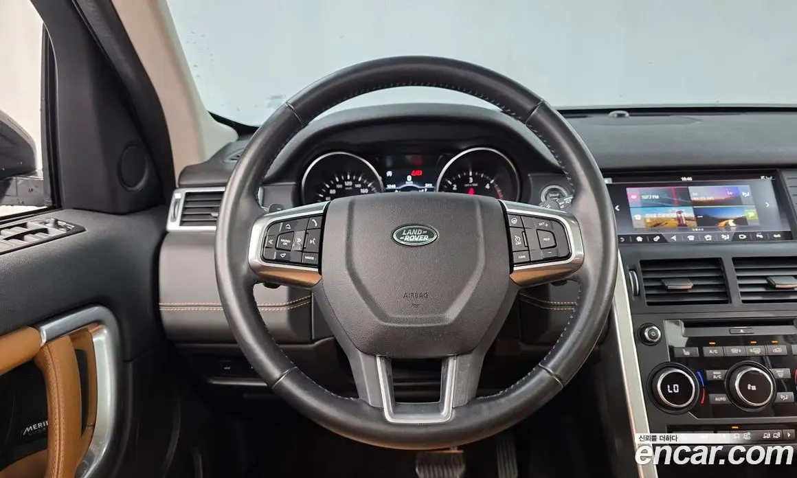 Land Rover Discovery Sport 2018 2.0 автомат (гидро), фото 18