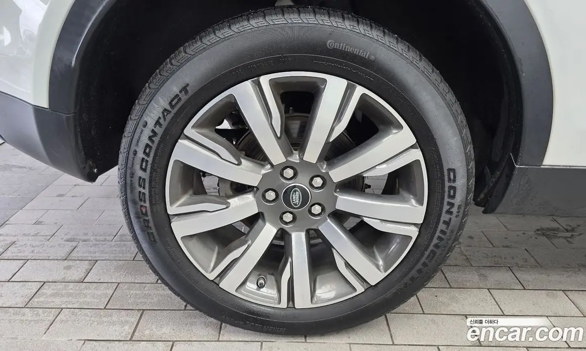Land Rover Discovery Sport 2018 2.0 автомат (гидро), фото 5
