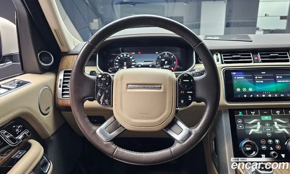 Land Rover Range Rover 2021 3.0 автомат (гидро), фото 14 Land Rover Range Rover 2021 3.0 автомат (гидро), фото 14