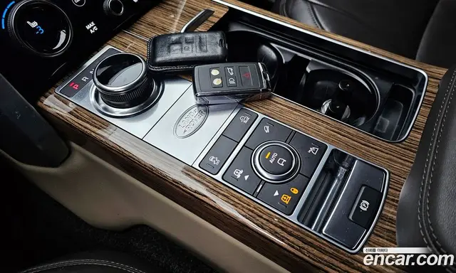 Land Rover Range Rover 2021 3.0 автомат (гидро), миниатюра 9 Land Rover Range Rover 2021 3.0 автомат (гидро), миниатюра 9