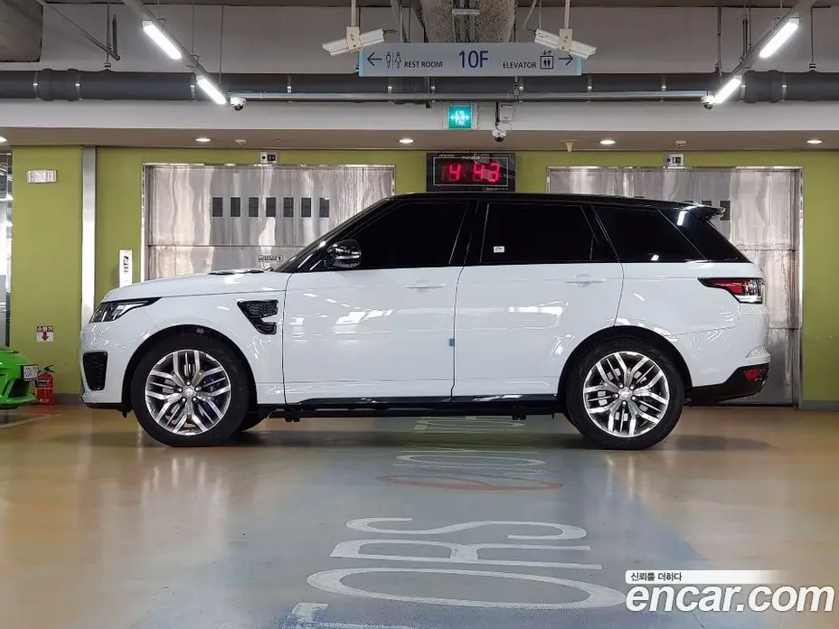 Land Rover Range Rover Sport 2015 5.0 автомат (гидро), фото 2 Land Rover Range Rover Sport 2015 5.0 автомат (гидро), фото 2