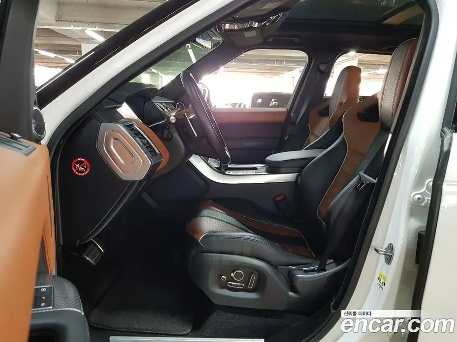 Land Rover Range Rover Sport 2015 5.0 автомат (гидро), фото 10 Land Rover Range Rover Sport 2015 5.0 автомат (гидро), фото 10