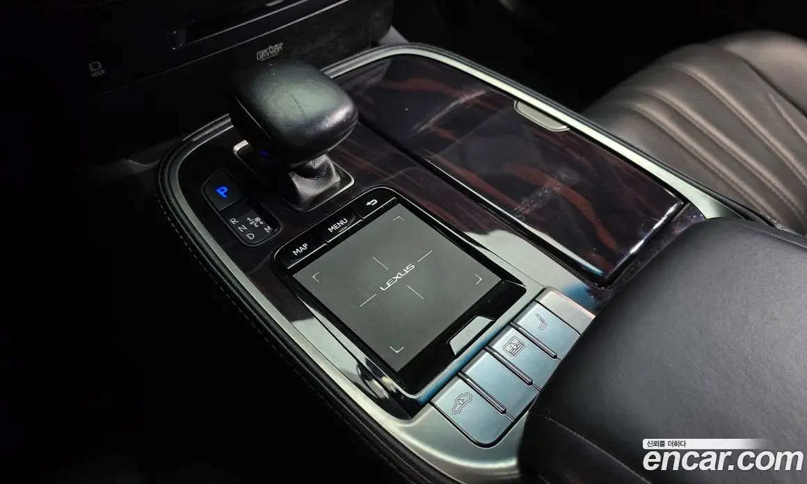Lexus LS 2018 3.4 автомат (гидро), фото 12