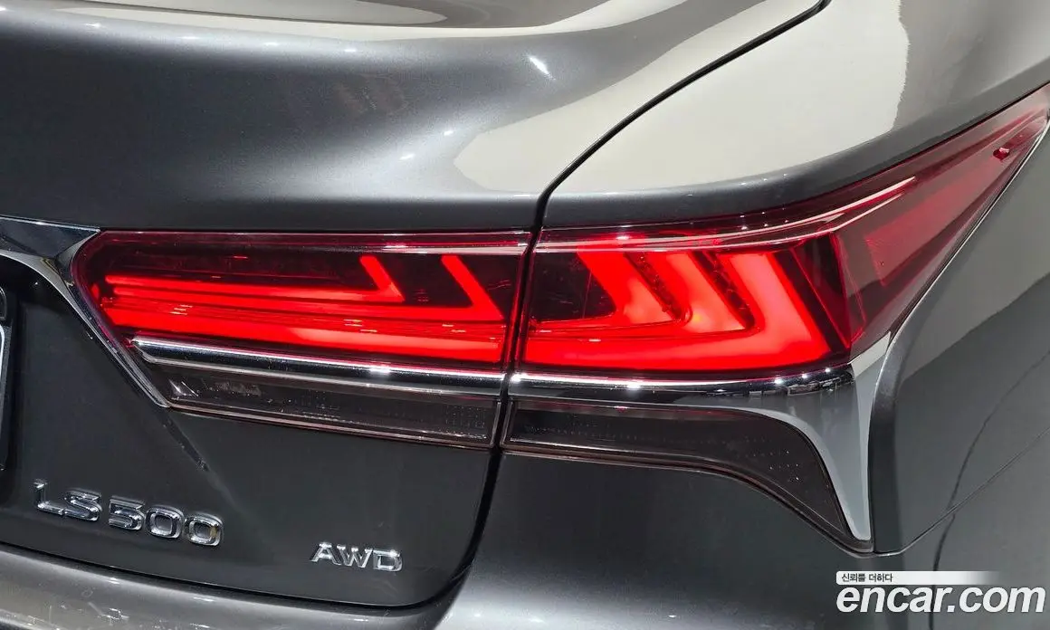 Lexus LS 2018 3.4 автомат (гидро), фото 9