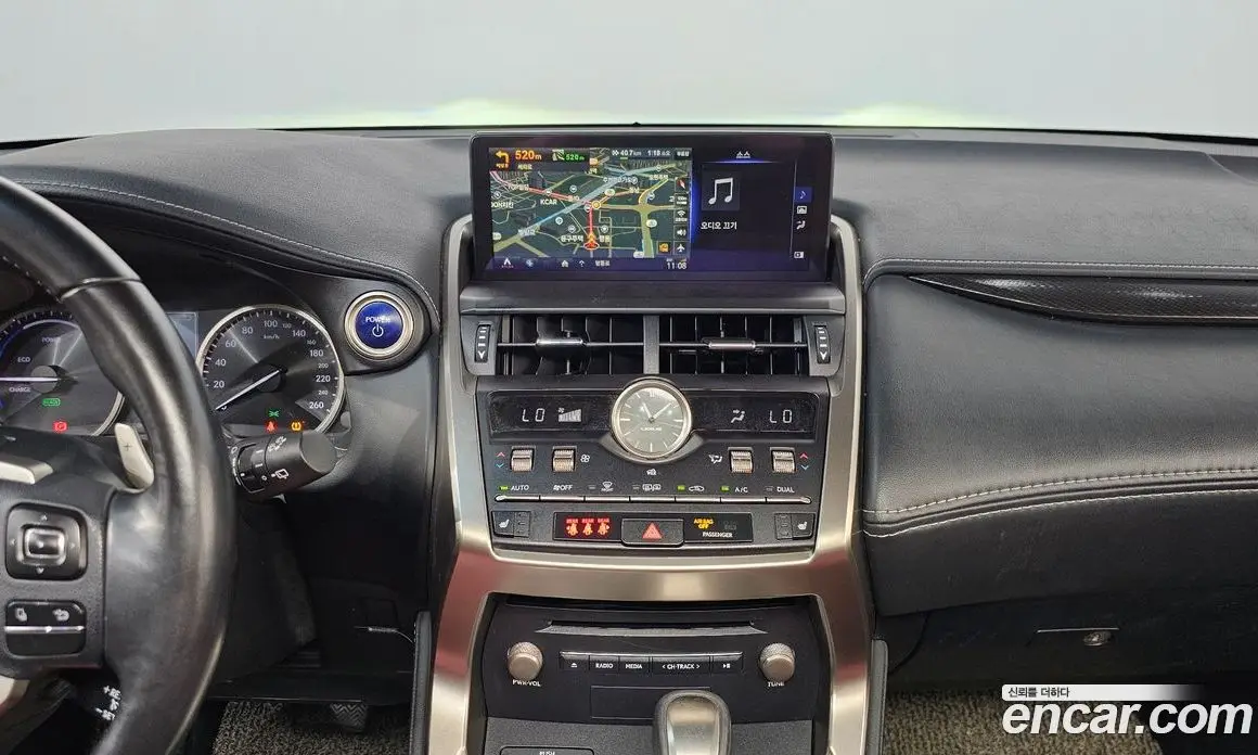 Lexus NX 2017 2.5 автомат (гидро), фото 14