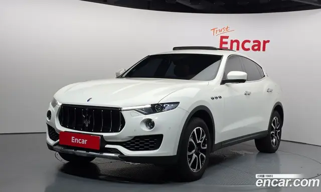 Maserati Levante, 2017, 74 815 км