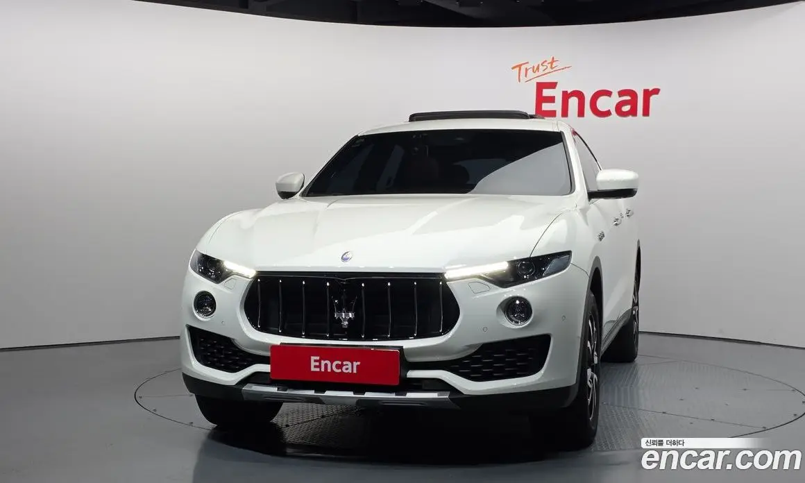 Maserati Levante 2017 3.0 автомат (гидро), фото 3