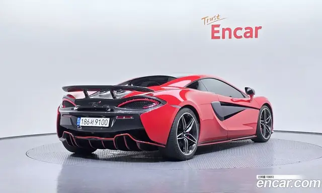 McLaren 570S 2017 3.8 автомат (гидро), миниатюра 2