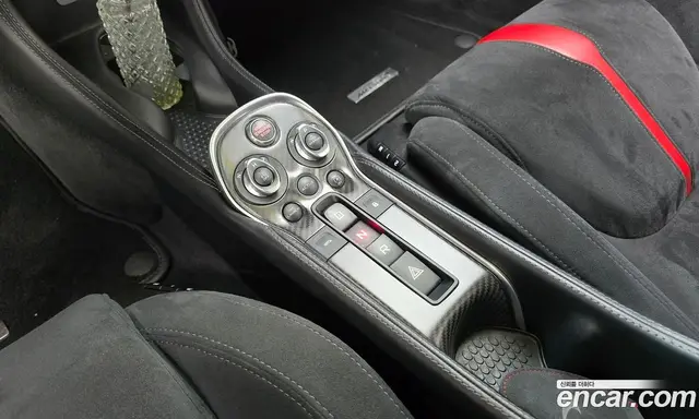 McLaren 570S 2017 3.8 автомат (гидро), миниатюра 9