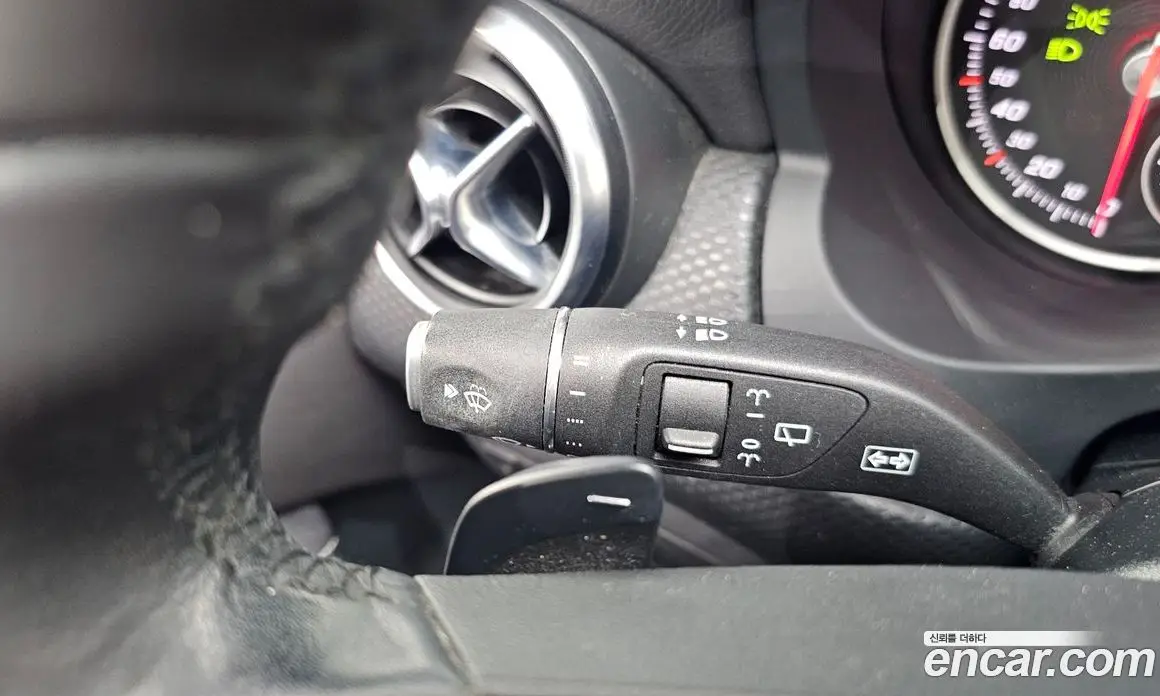 Mercedes-Benz A-Class 2018 1.6 автомат (гидро), фото 19