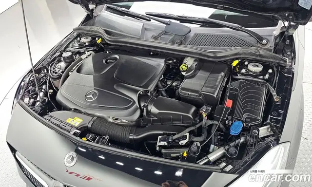 Mercedes-Benz A-Class 2018 1.6 автомат (гидро), миниатюра 6