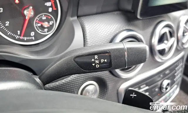 Mercedes-Benz A-Class 2018 1.6 автомат (гидро), миниатюра 9
