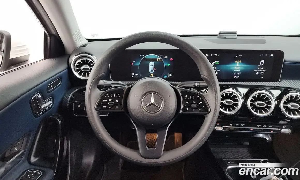 Mercedes-Benz A-Class 2020 2.0 автомат (гидро), фото 18