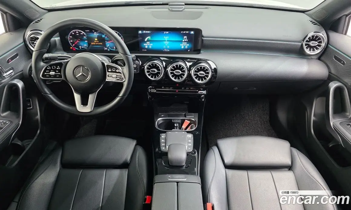 Mercedes-Benz A-Class 2021 2.0 автомат (гидро), фото 7 Mercedes-Benz A-Class 2021 2.0 автомат (гидро), фото 7