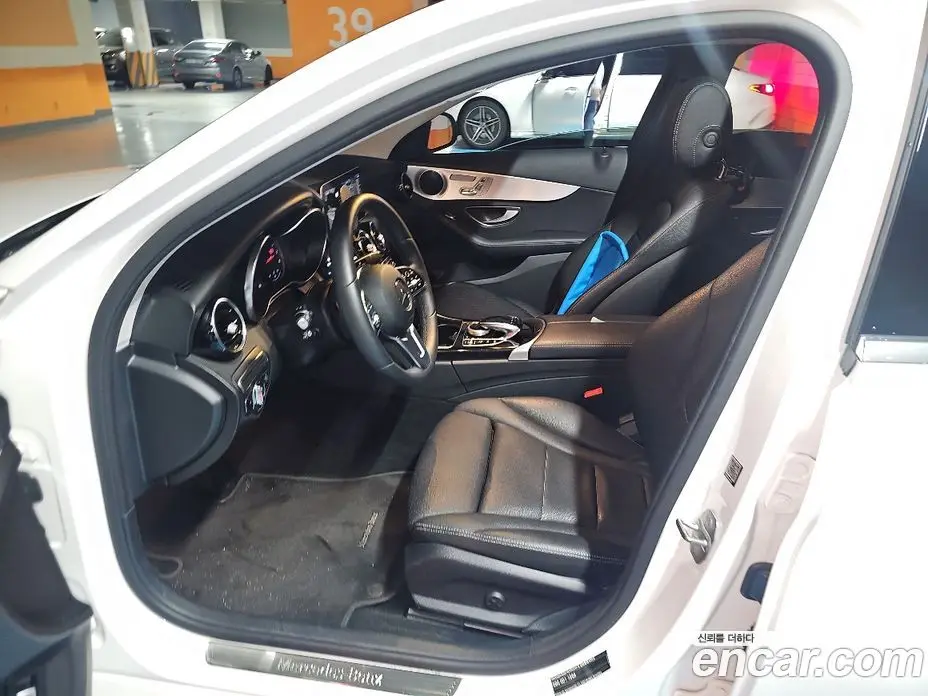 Mercedes-Benz C-Class 2020 2.0 автомат (гидро), фото 17