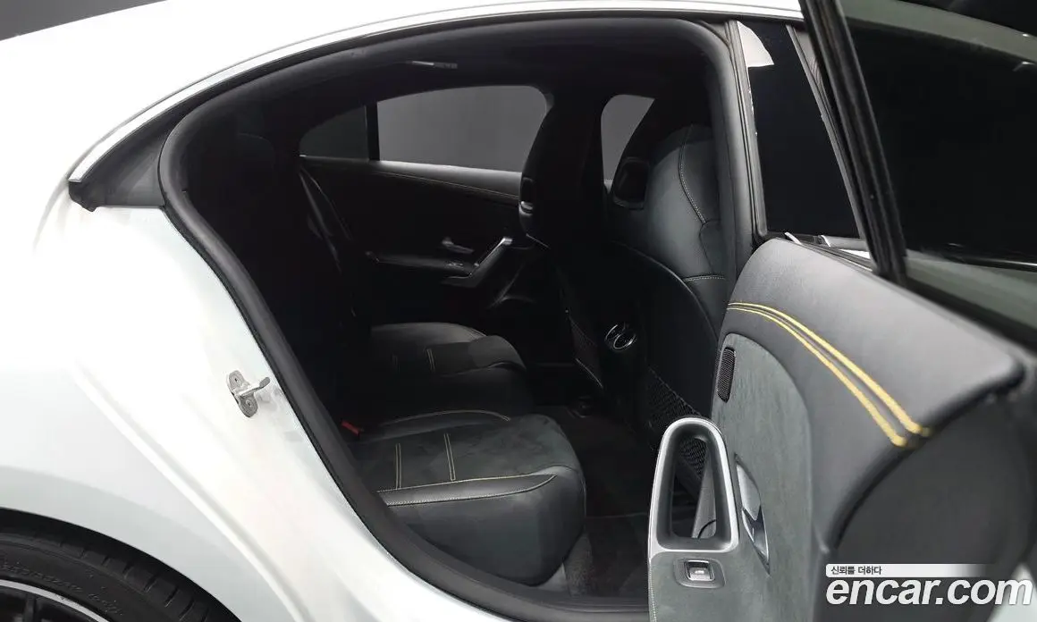 Mercedes-Benz CLA-Class 2023 2.0 автомат (гидро), фото 18