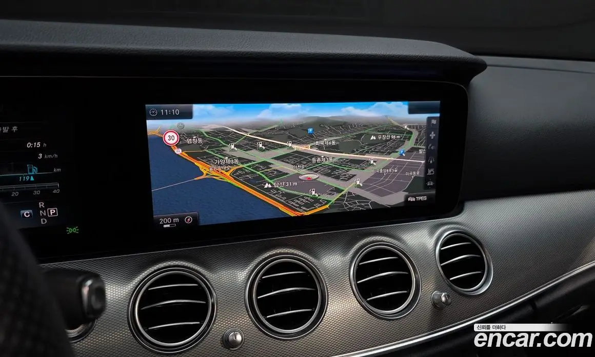 Mercedes-Benz E-Class 2016 2.0 автомат (гидро), фото 15