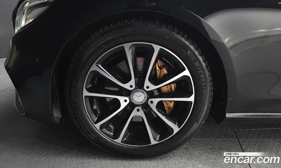 Mercedes-Benz E-Class 2016 2.0 автомат (гидро), фото 5