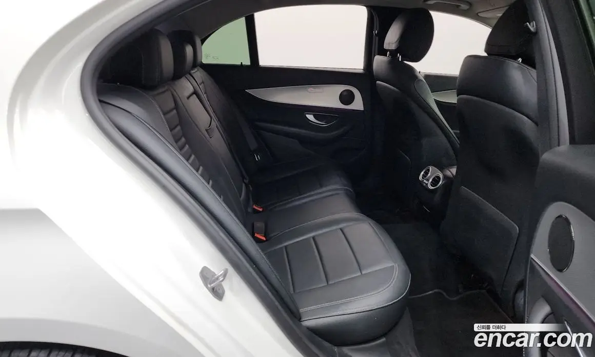 Mercedes-Benz E-Class 2017 2.0 автомат (гидро), фото 11