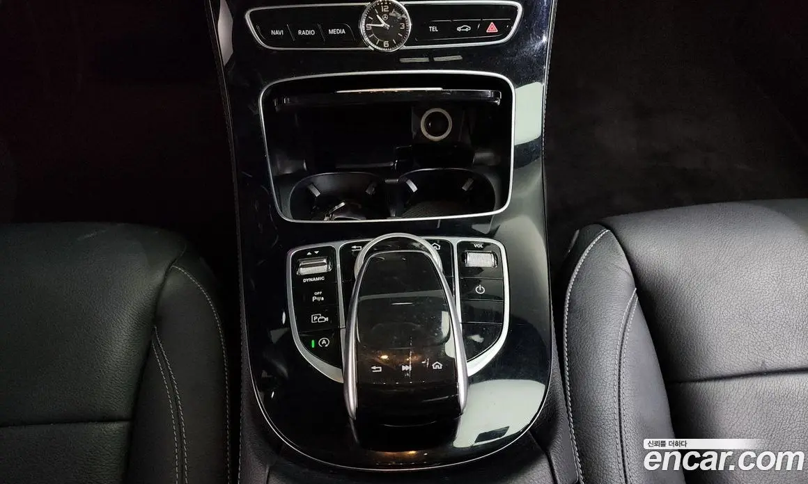 Mercedes-Benz E-Class 2017 2.0 автомат (гидро), фото 19