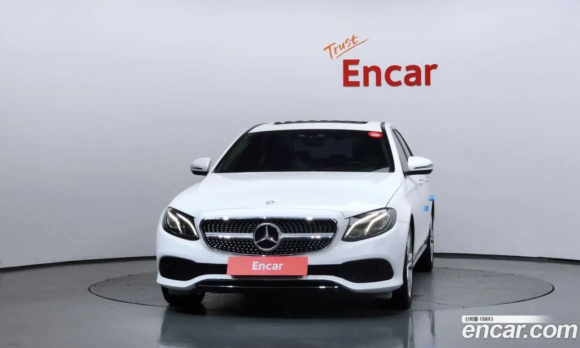 Mercedes-Benz E-Class 2017 2.0 автомат (гидро), фото 3