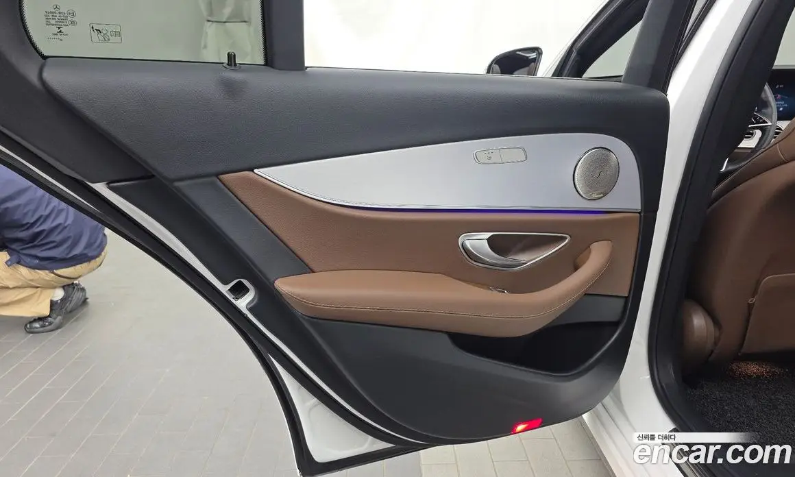 Mercedes-Benz E-Class 2020 2.0 автомат (гидро), фото 15