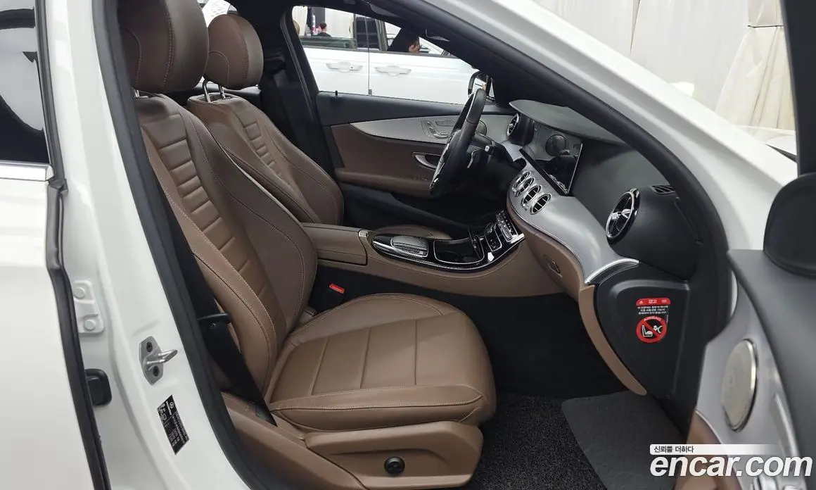 Mercedes-Benz E-Class 2020 2.0 автомат (гидро), фото 17