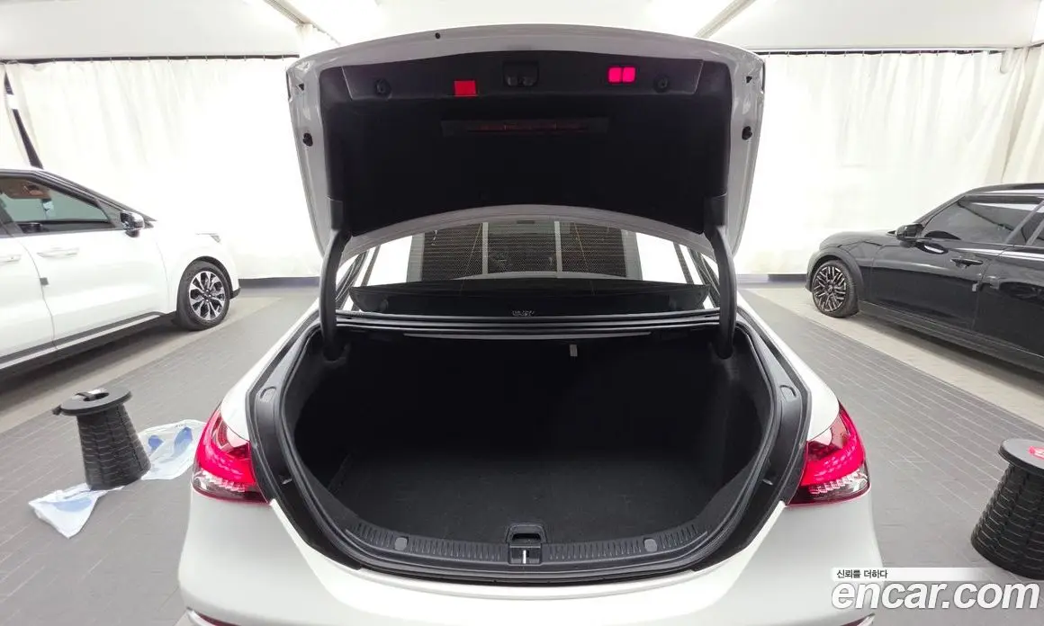 Mercedes-Benz E-Class 2020 2.0 автомат (гидро), фото 26