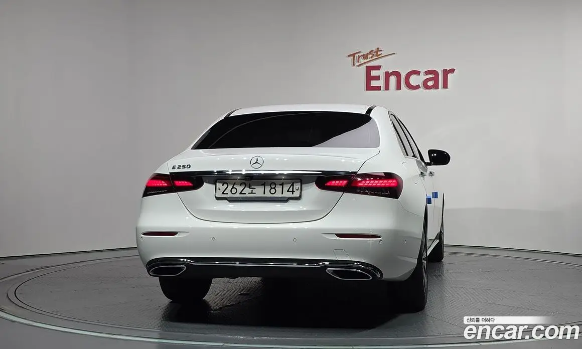 Mercedes-Benz E-Class 2020 2.0 автомат (гидро), фото 4