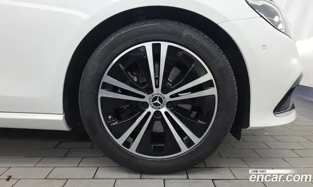Mercedes-Benz E-Class 2020 2.0 автомат (гидро), миниатюра 7